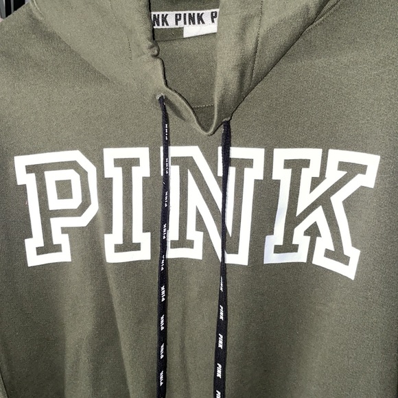 PINK Victoria’s Secret pull over cowl neck sweatshirt size Small - Picture 2 of 4